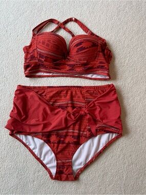 Torrid Disney Moana Bikini Set 1X top 2X bottoms Orange Geo Underwire High Waist